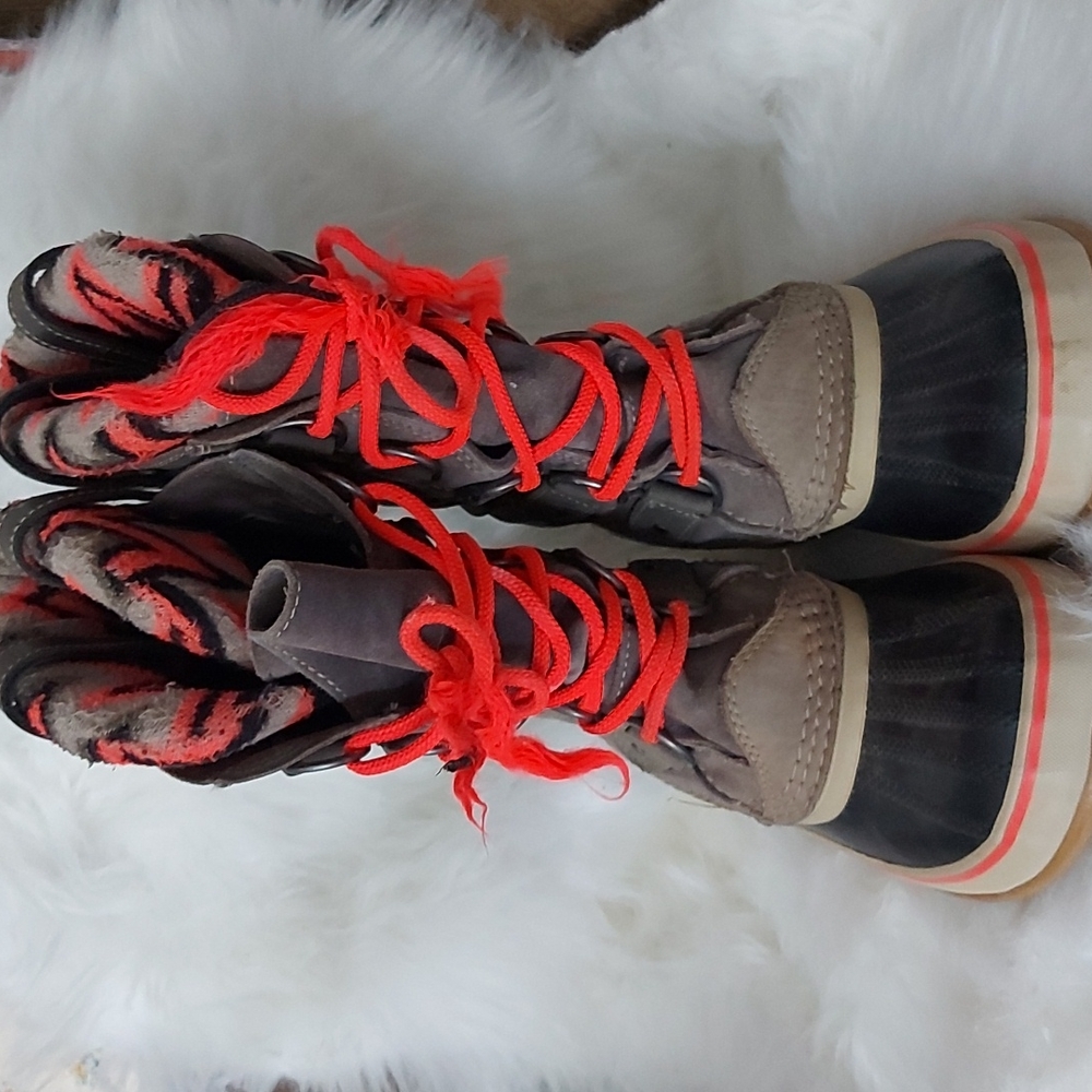 SOREL JOAN OF ARCTIC WINTER BOOTS